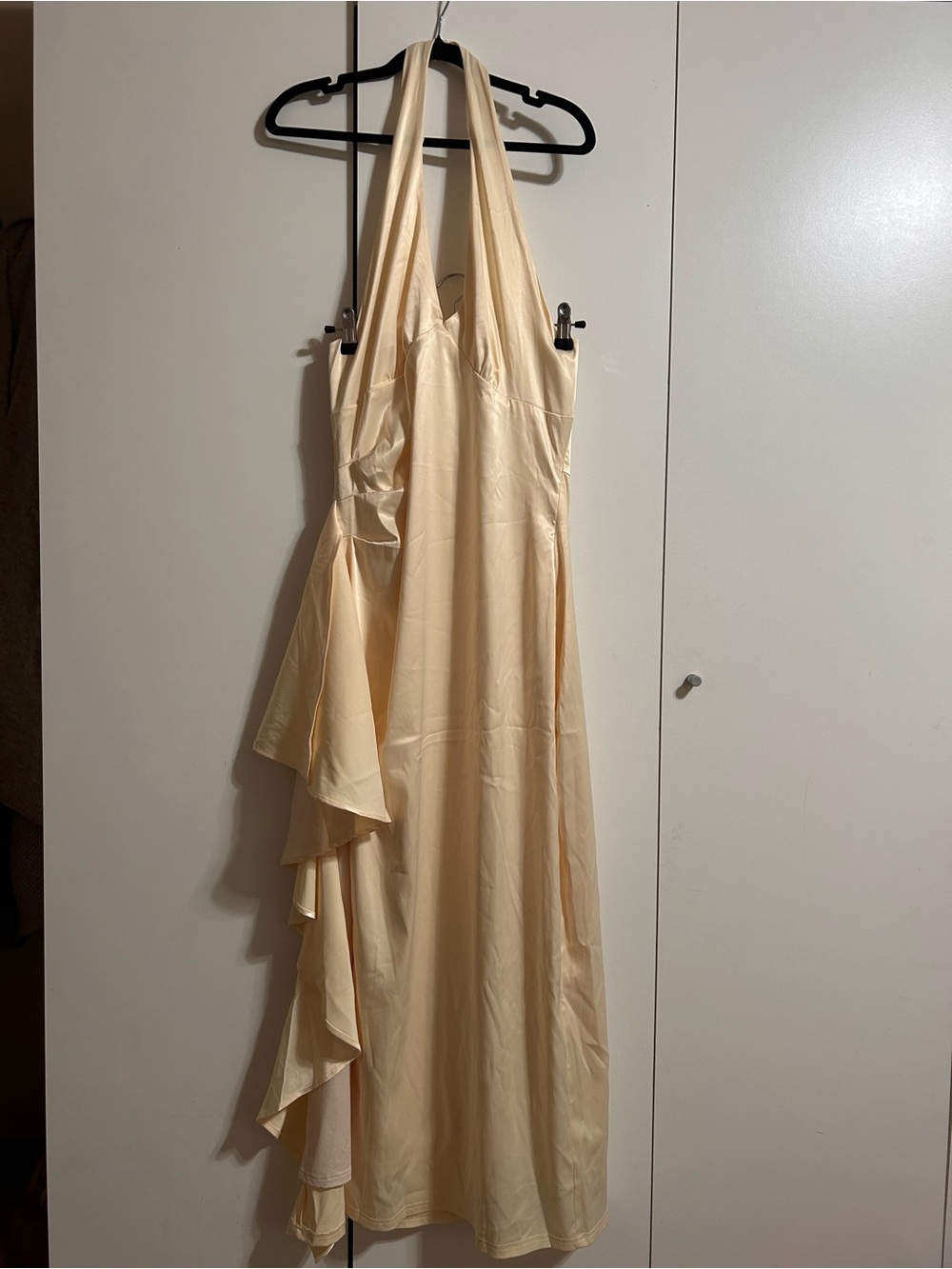 Cider Cream Halter Ruffle maxi Dress